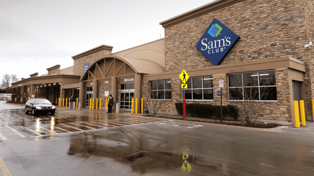 Is Sam's Club Open On New Year's Day?