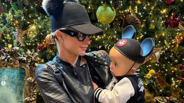 Phoenix, Paris Hilton's kid, goes to Disneyland for a completely magical Christmas vacation