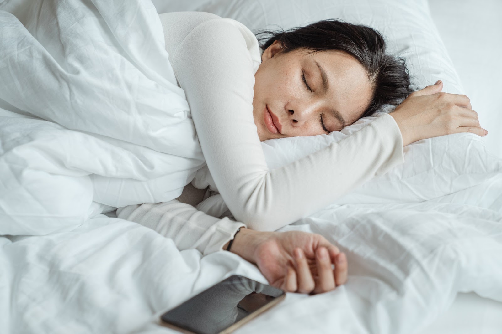 Embracing Healthy Sleep Patterns for a Productive Life