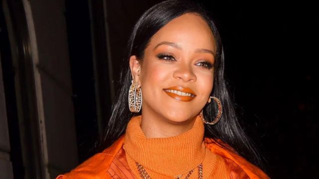 What Is Rihanna's Favorite Thing About L.A.?