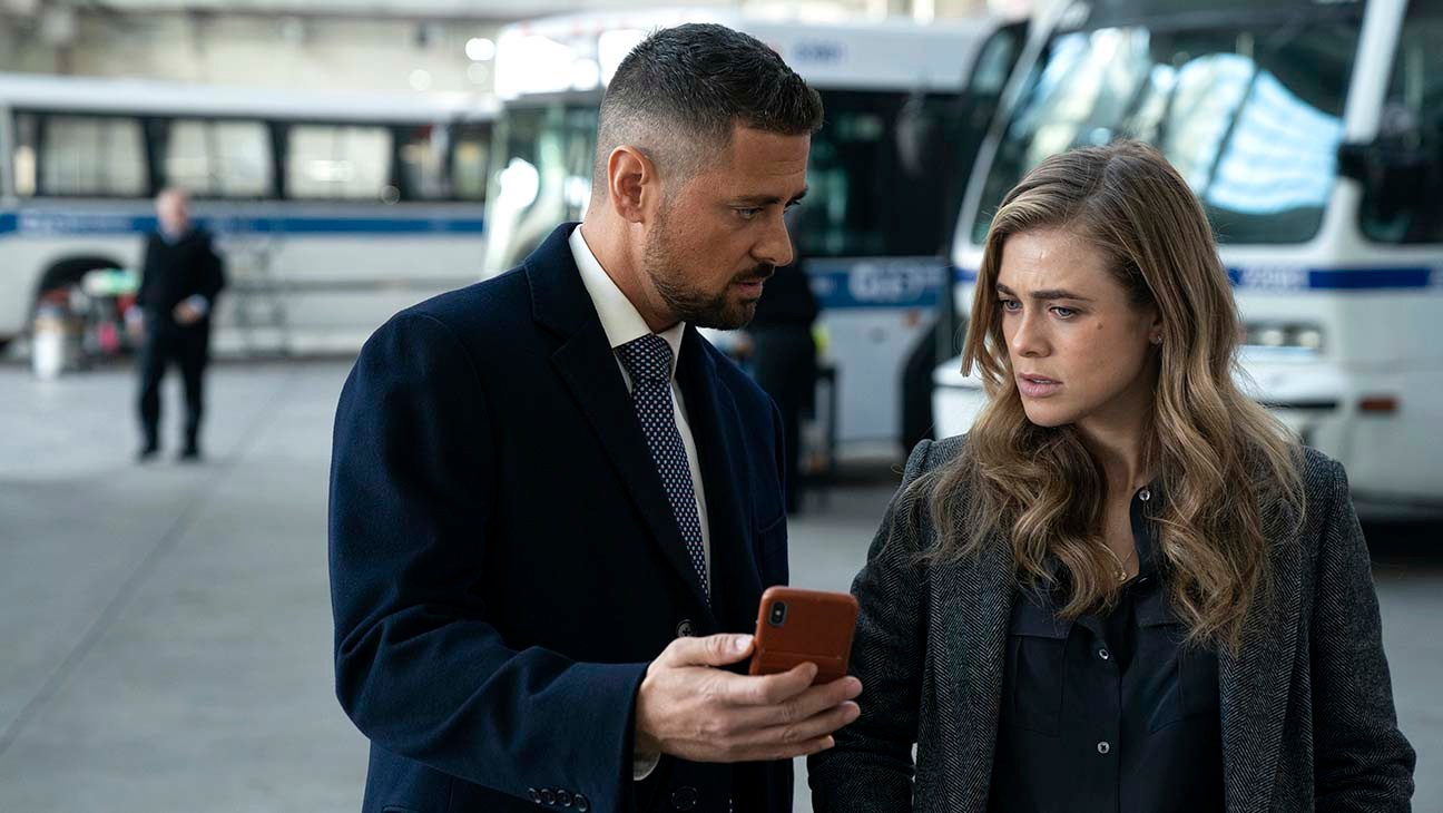 Arrivals: A New Manifest Mystery Announced August 28 by Netflix